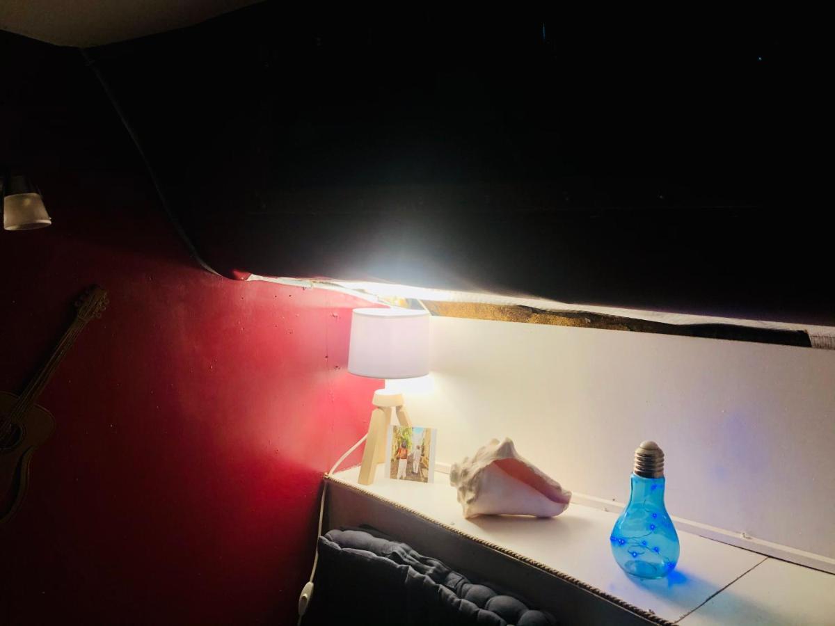 Nuit Insolite Sur Un Voilier Au Coeur De La Rochelle La Rochelle  Eksteriør billede