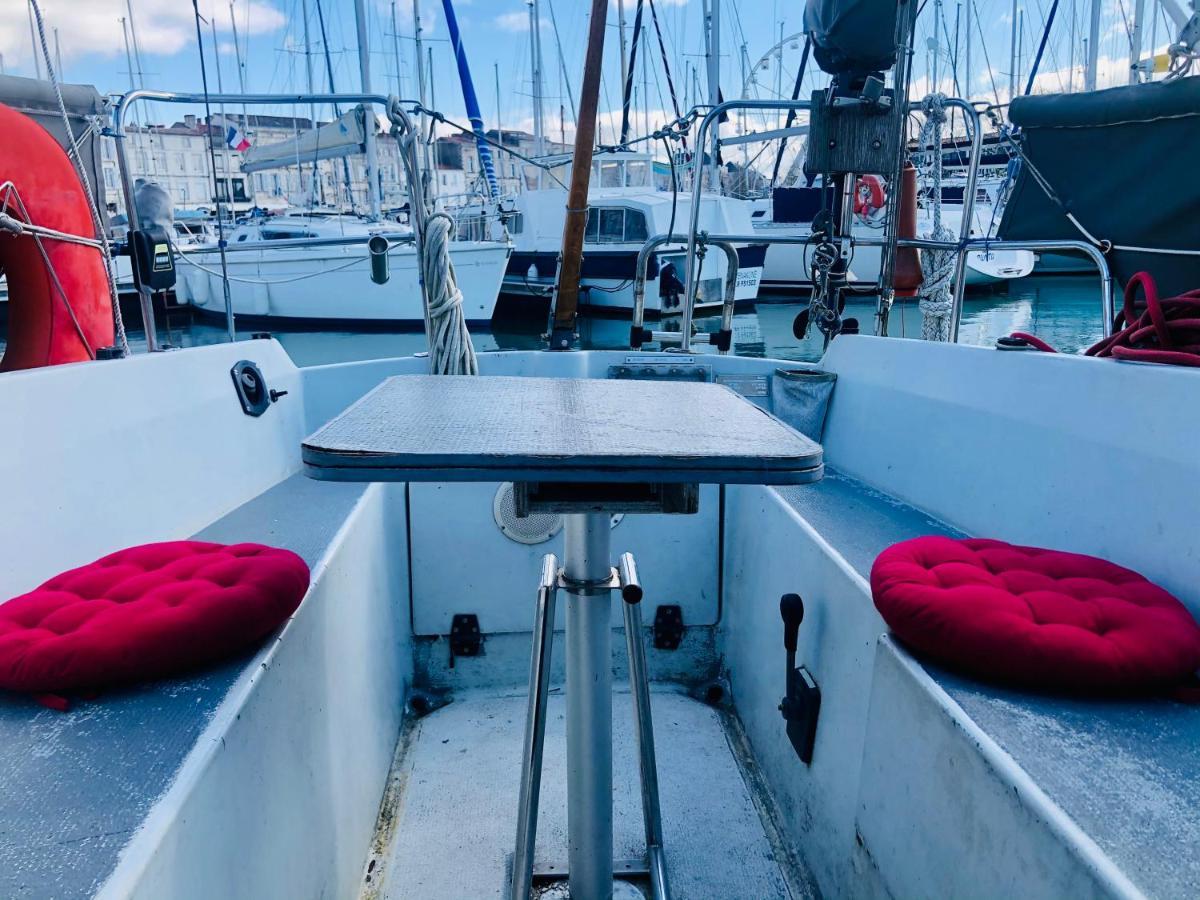 Nuit Insolite Sur Un Voilier Au Coeur De La Rochelle La Rochelle  Eksteriør billede