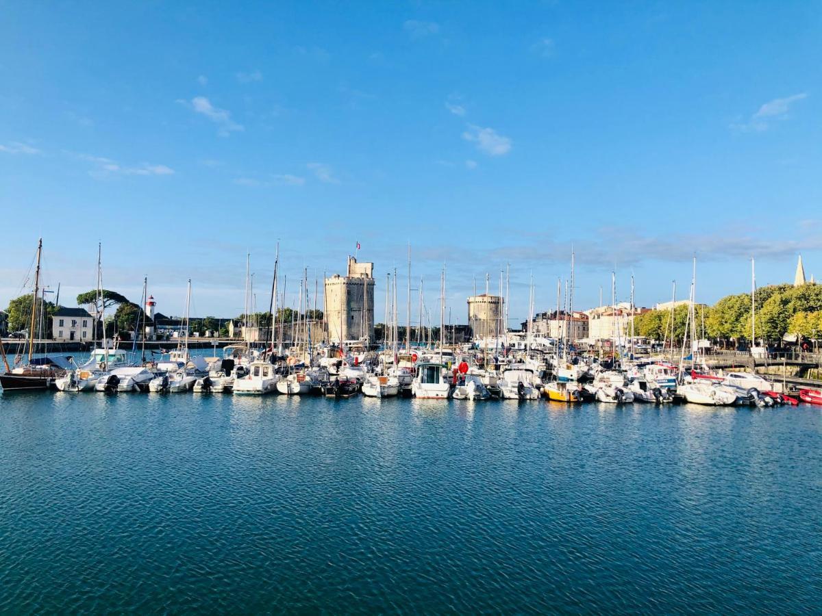 Nuit Insolite Sur Un Voilier Au Coeur De La Rochelle La Rochelle  Eksteriør billede